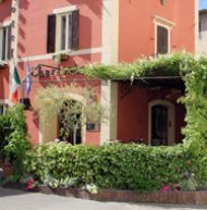 Spoleto – Hotel Charleston: (B&B) Spoleto – Hotel Charleston: (B&B)