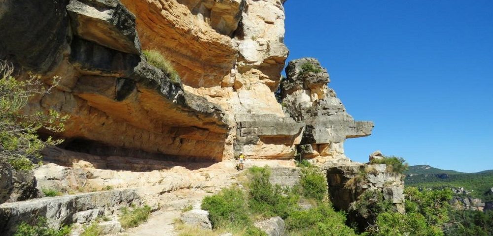 The cliff path at Siurana