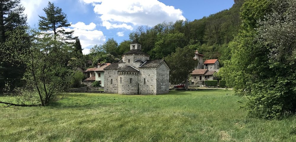Romanesque church in Monte Orfano