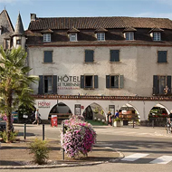 Beaulieu-sur-Dordogne – Hôtel Le Turenne (B&B)