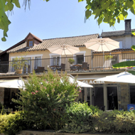 Beaulieu-sur-Dordogne – Hôtel Les Flots Bleus (B&B)
