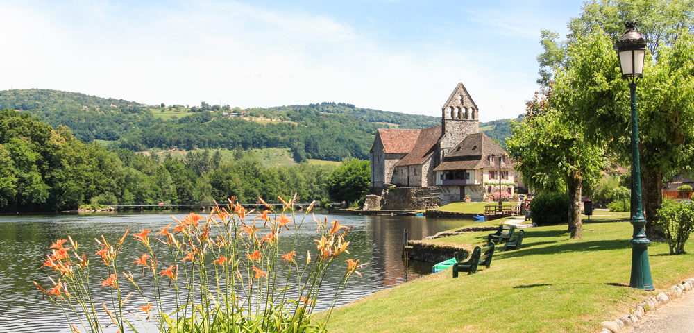 Beautiful Beaulieu on the serene Dordogne