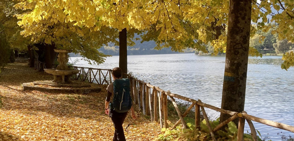 Autumn gold in Piediluco