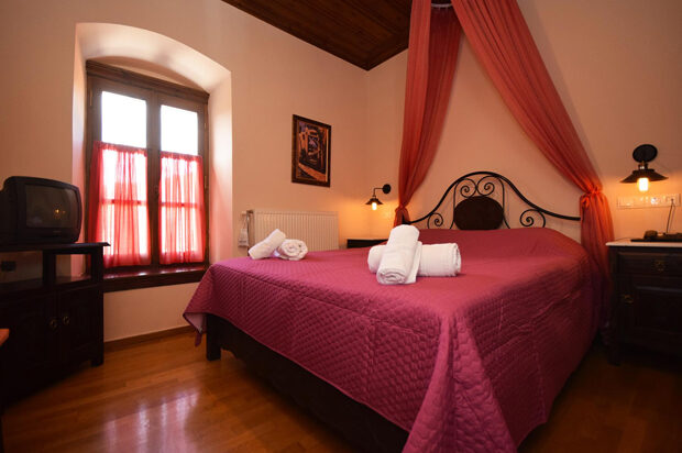 Dimitsana – Kazas Guesthouse (B&B) Dimitsana – Kazas Guesthouse (B&B)