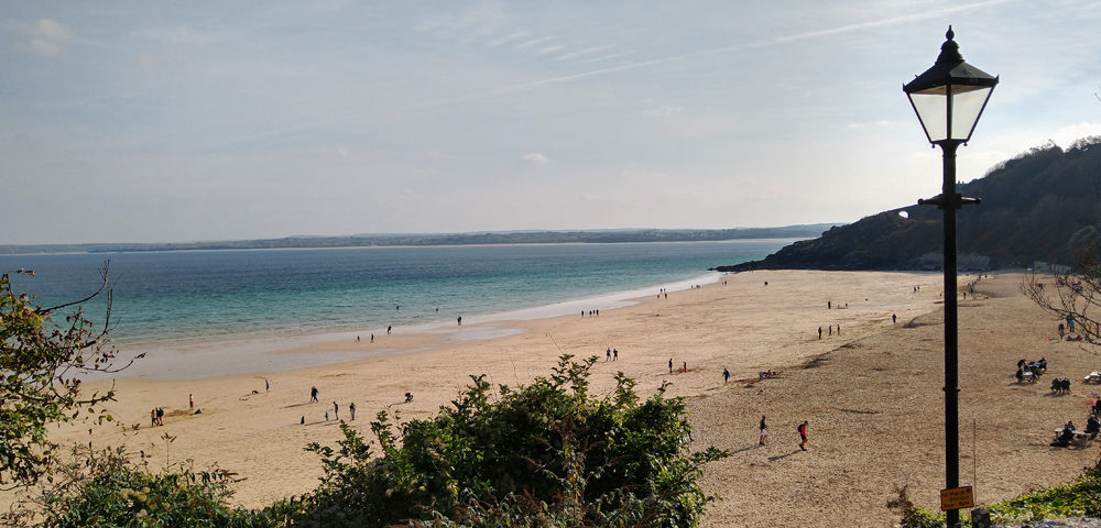 The broad sands of St Ives Bay