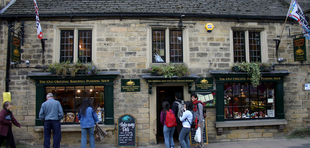Sample a Bakewell Pudding! (photos: Jo Turner - cc-by-sa/2.0)