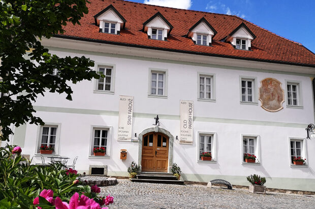 Bled – Old Parish House (B&B)