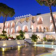 Acciaroli – Hotel La Pineta (B&B) Acciaroli – Hotel La Pineta (B&B)