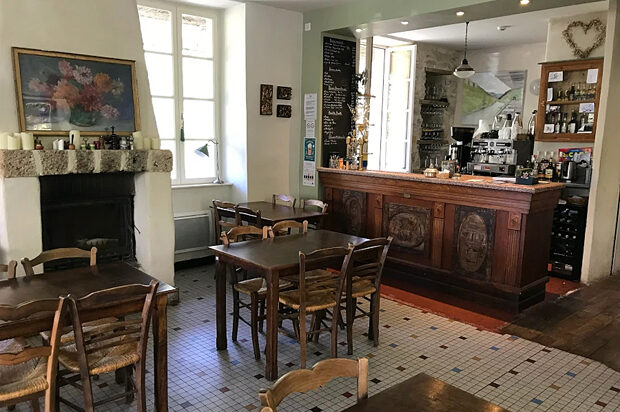 Les Vignes – Le Parisien (dinner, B&B)