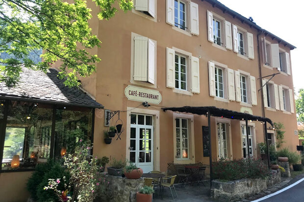 Les Vignes – Le Parisien (dinner, B&B)