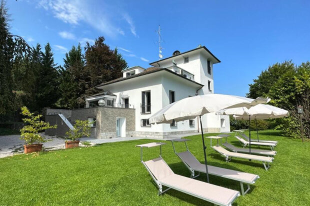 Gignese – Hartmann Villa (B&B)