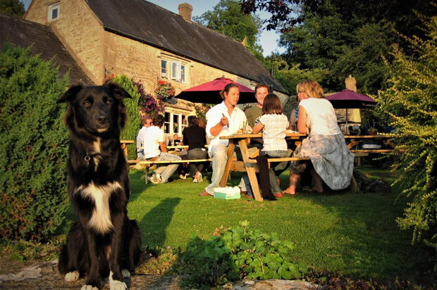 Frampton Mansell – The Crown Inn (B&B)