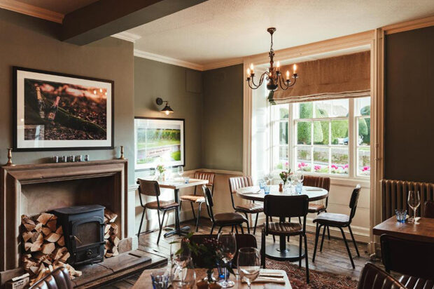 Painswick – The Falcon Inn (B&B)