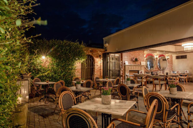 Cheltenham – No 38 The Park (B&B)