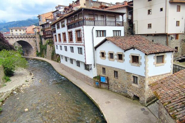 Potes – Apartments El Nial (room only)
