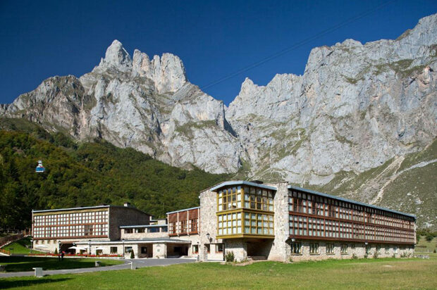 Fuente De – Parador Fuente De (B&B)