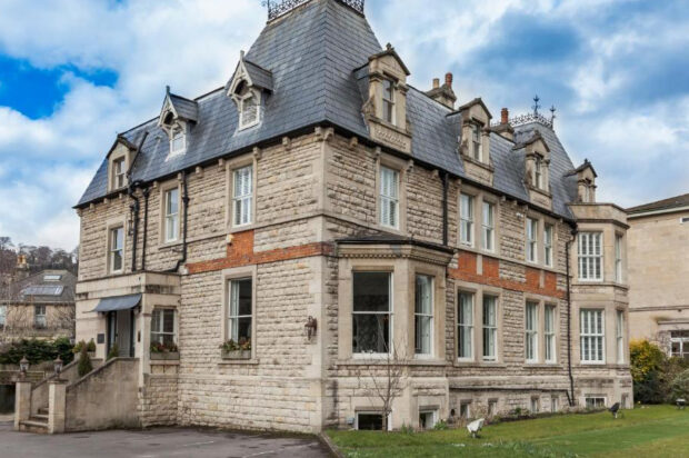 Bath – The Roseate Villa (B&B)