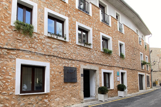 Alaro – Alaro Natura Suites (B&B) Alaro – Alaro Natura Suites (B&B)