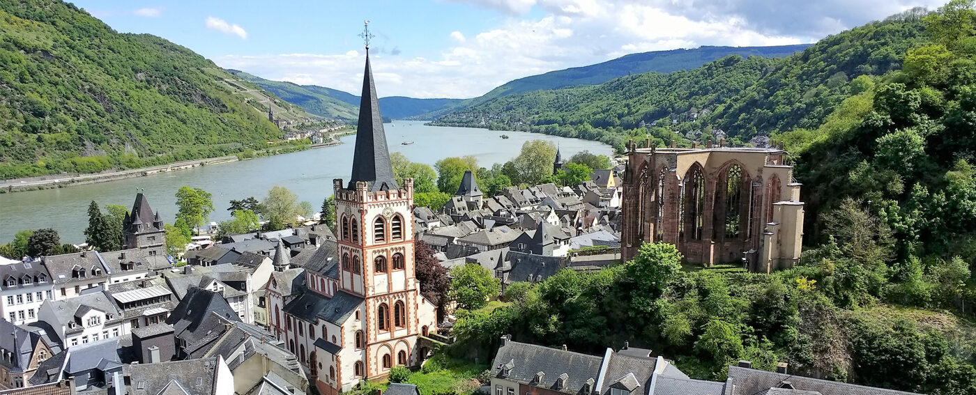 Vineyards, castle and ferries