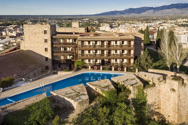 Tortosa – Parador de Tortosa (B&B) Tortosa – Parador de Tortosa (B&B)