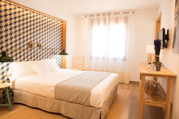 Horta de Sant Joan – Hotel Miralles (B&B) Horta de Sant Joan – Hotel Miralles (B&B)
