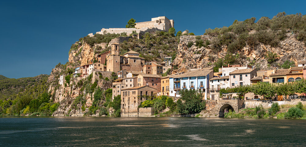 Pretty riverside Miravet