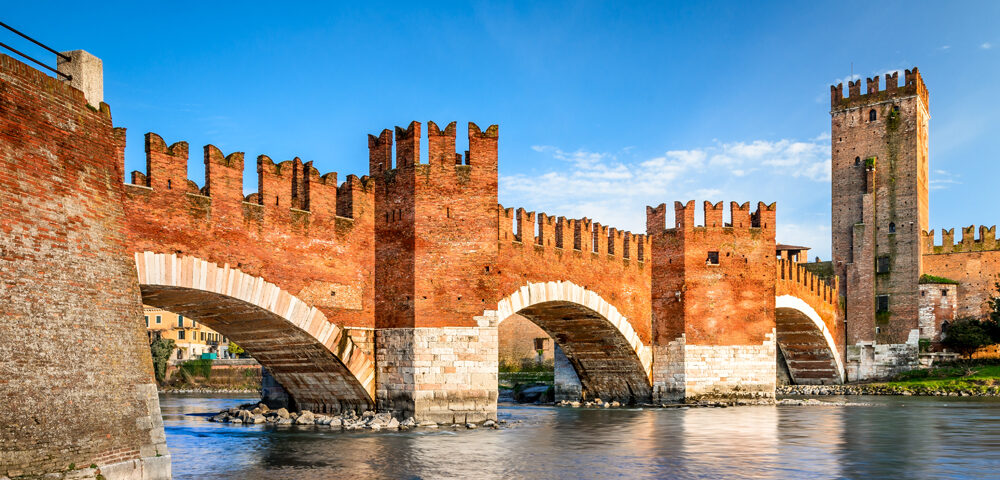 Add a visit to Verona - Ponte Scaligero